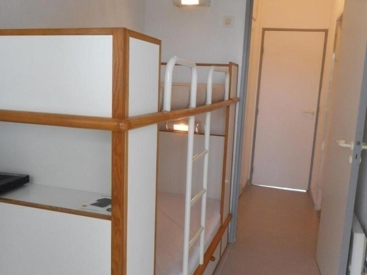 Studio Renove En Bord De Mer Avec Terrasse, Parking Et Wifi A Villeneuve-Loubet - Fr-1-252A-29 Ngoại thất bức ảnh